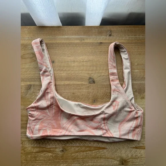 L Space Lizzie Bikini Top In Shimmery Pink Swirl Size Medium New - Picture 5 of 6